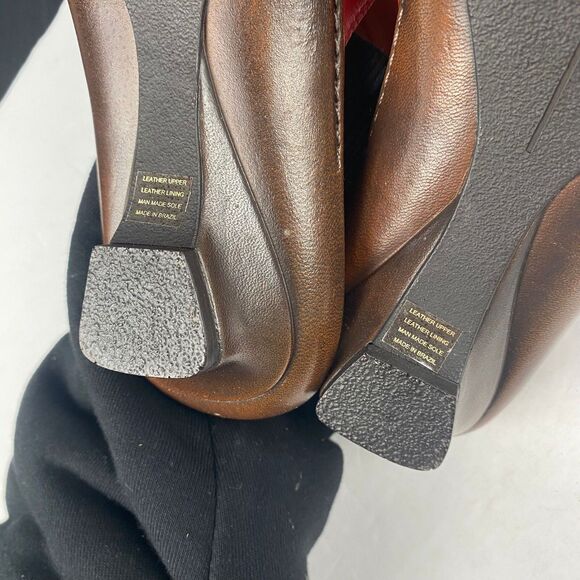 Nurture Women's size 9 M Red Leather Slip-On Sandals Open Toe low top. - Picture 12 of 15